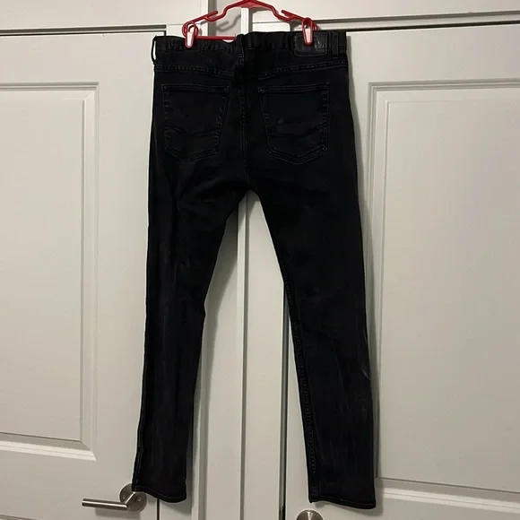 Black Skinny Fit Pants for Men - Size 33W 32L - Picture 2 of 3